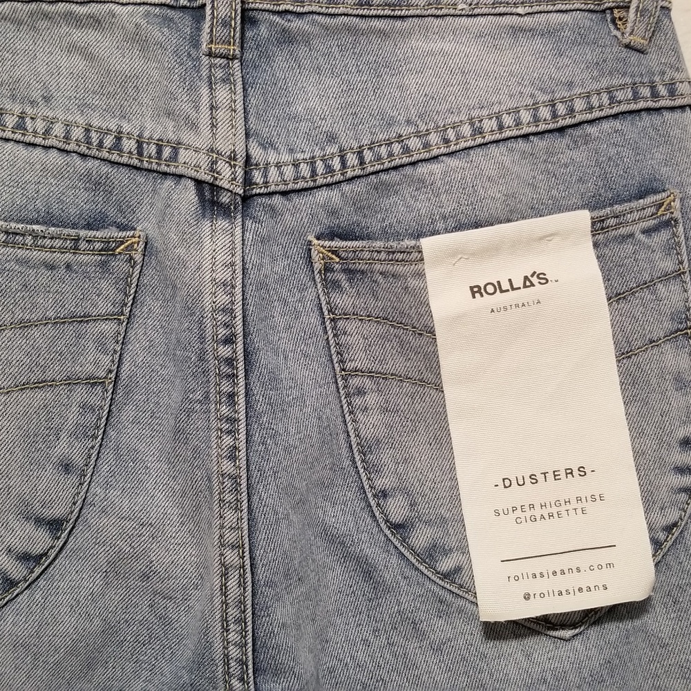 Light Wash Rolla's high rise Mom jeans